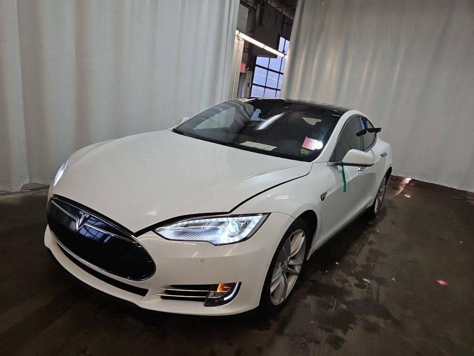 TESLA MODEL S 2015 5YJSA1H21FFP70400 image